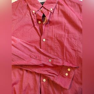 Banana Republic Men's Red Casual Button-Down Shirt